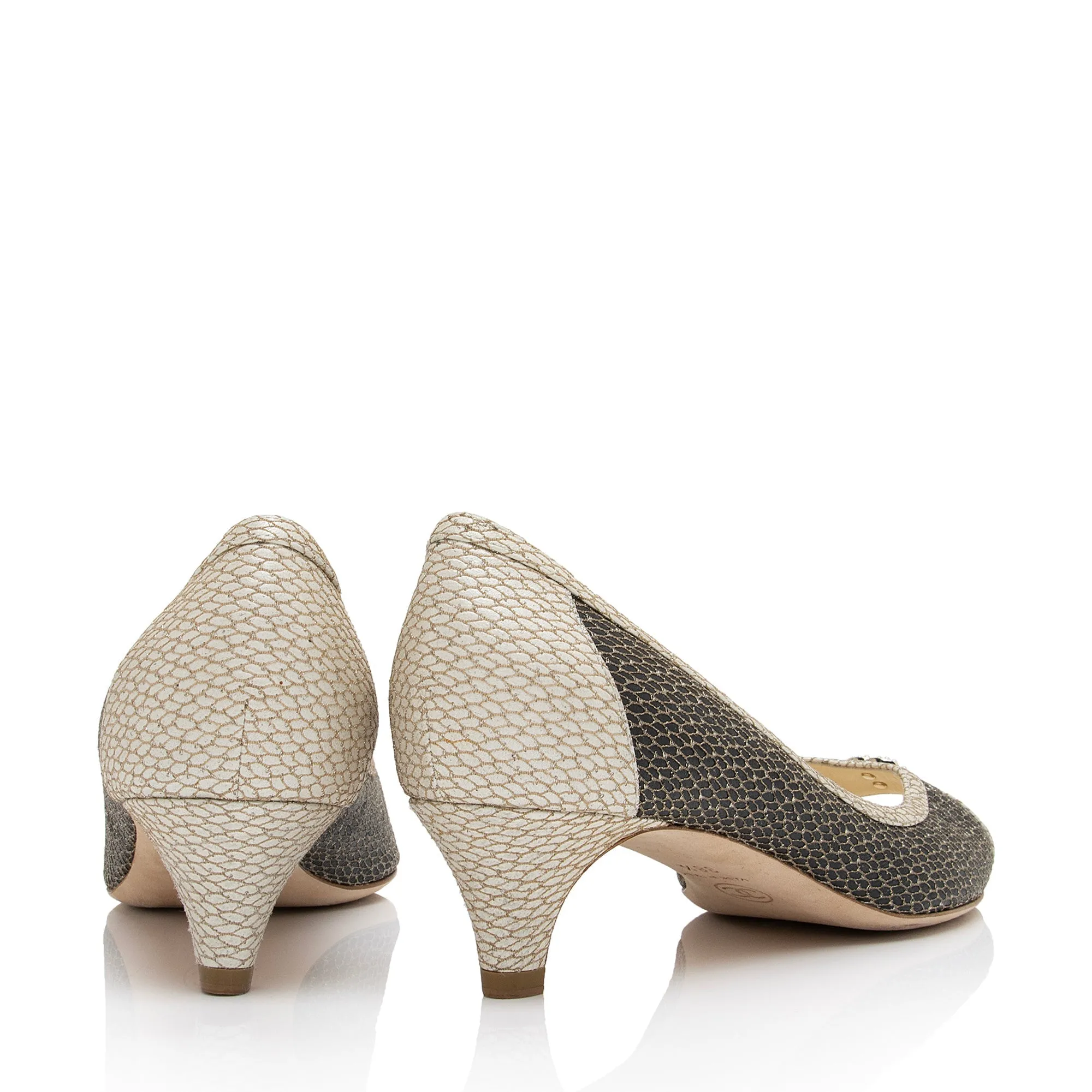 Chanel Calfskin Fishnet Pearl CC Peep Toe Pumps - Size 8.5 / 38.5 (SHF-vEnp7b)