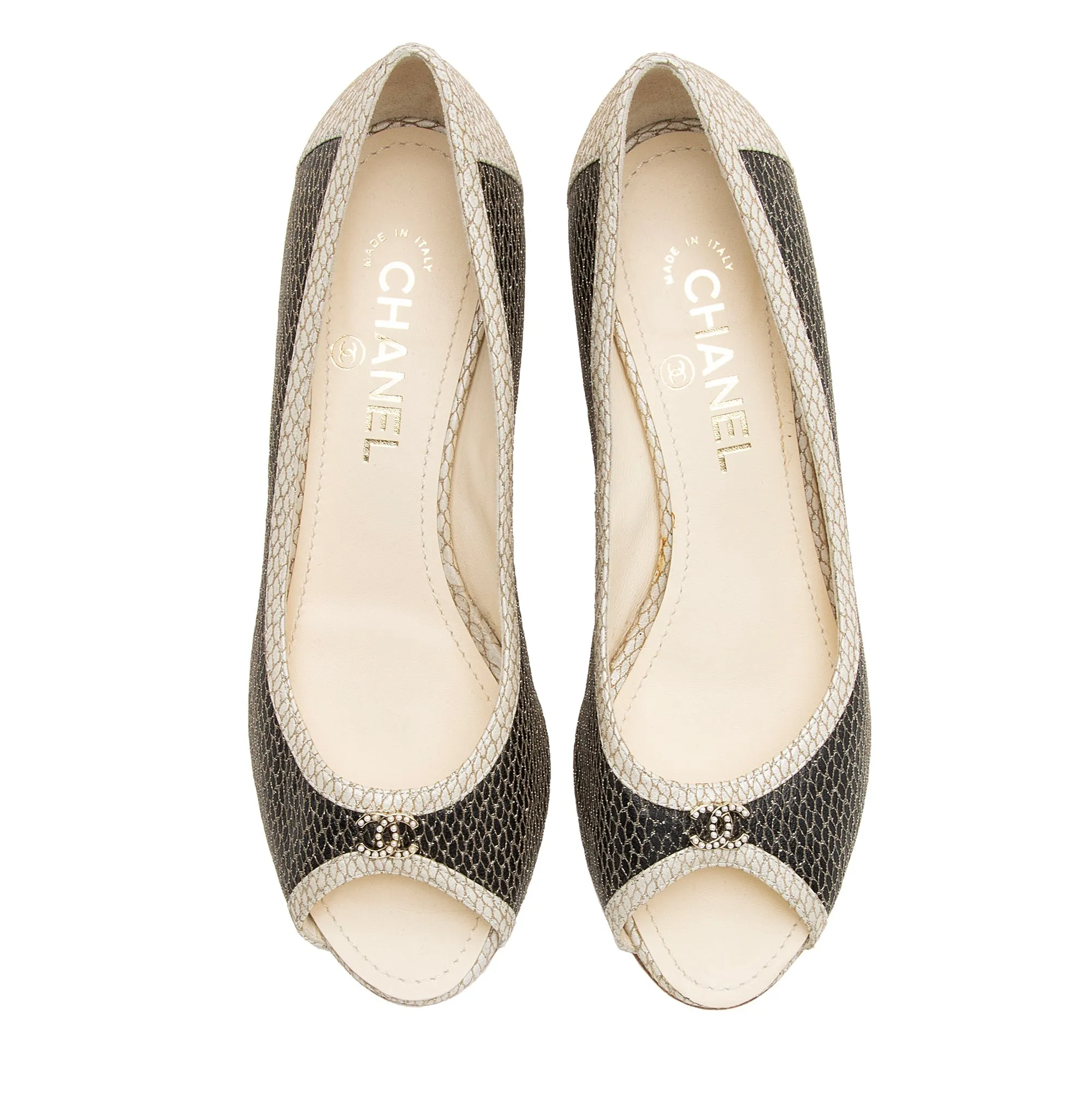 Chanel Calfskin Fishnet Pearl CC Peep Toe Pumps - Size 8.5 / 38.5 (SHF-vEnp7b)